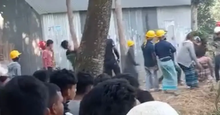 ভাঙ্গায় দুই দলের মধ্যে সংঘর্ষ